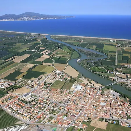Villa Belvilla By Oyo Mas Delfi Sant Pere Pescador